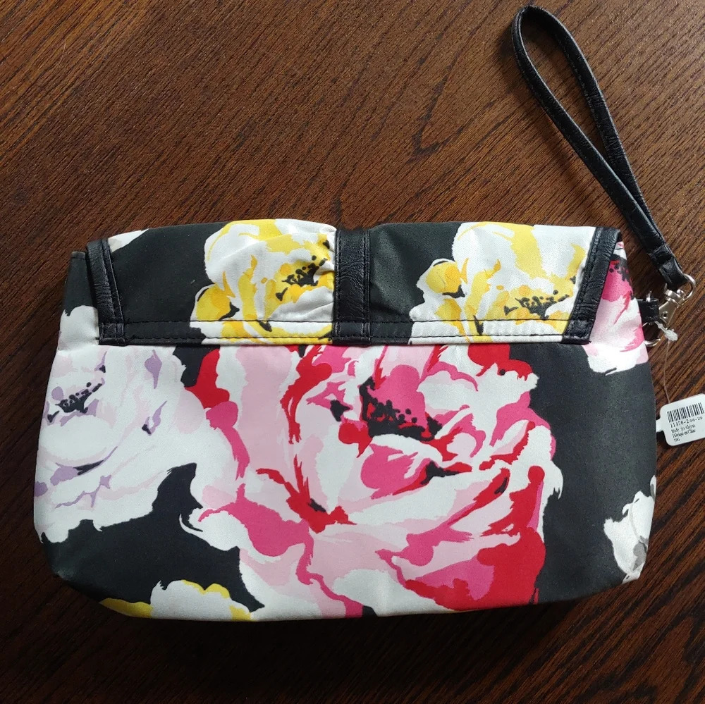 Claire's Black Floral Wristlet Clutch Cosmetic Bag with Accent Bow NEW with Tag - Picture 5 of 6